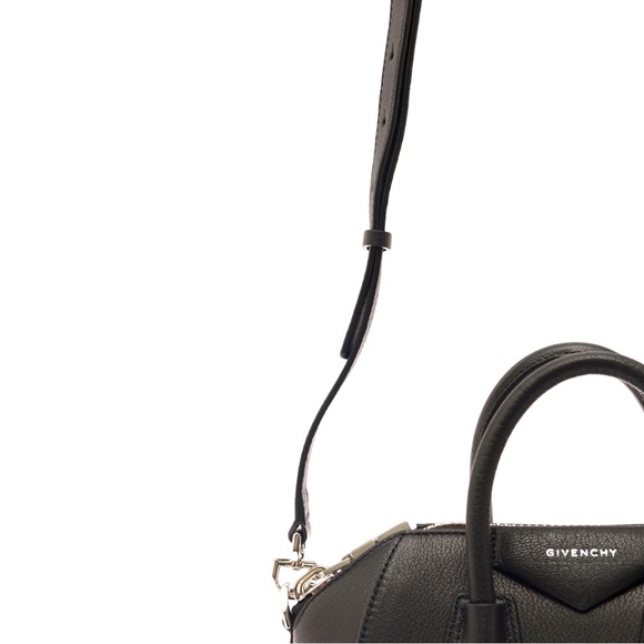 👜 🆕 Givenchy Antigona Mini Grained Leather Bag in color Black - Picture 4 of 11